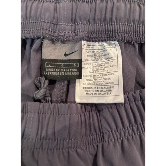 Men's Nike Blue Athletic Shorts, Size Large, Excellent Condition - Picture 3 of 3